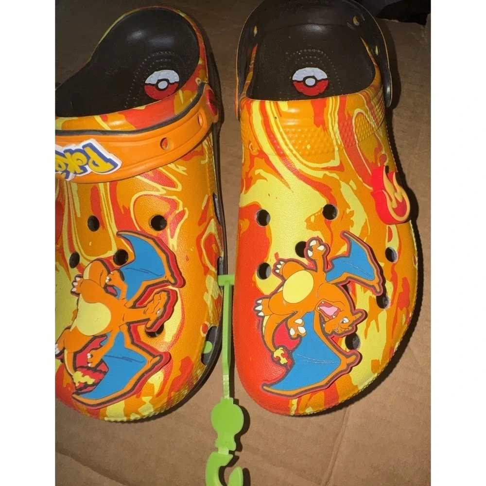 Crocs Pokémon Charizard Classic Clogs Men's Size 8‎ Limited Edition New